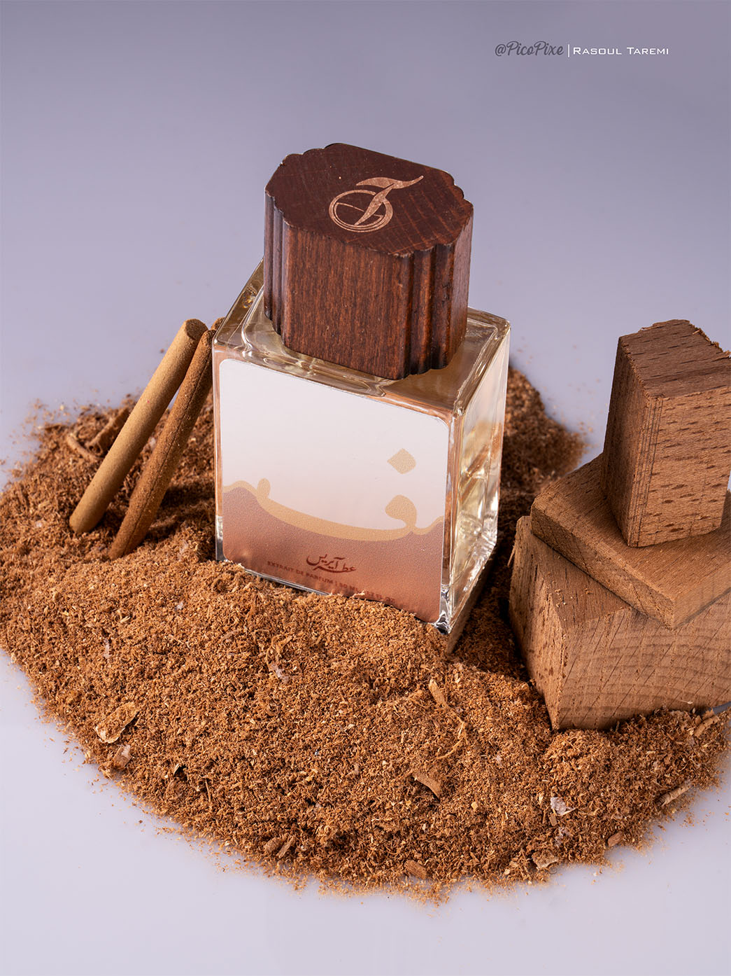 نمونه کار 6 عکاسی تبلیغاتی عطر و ادکلن