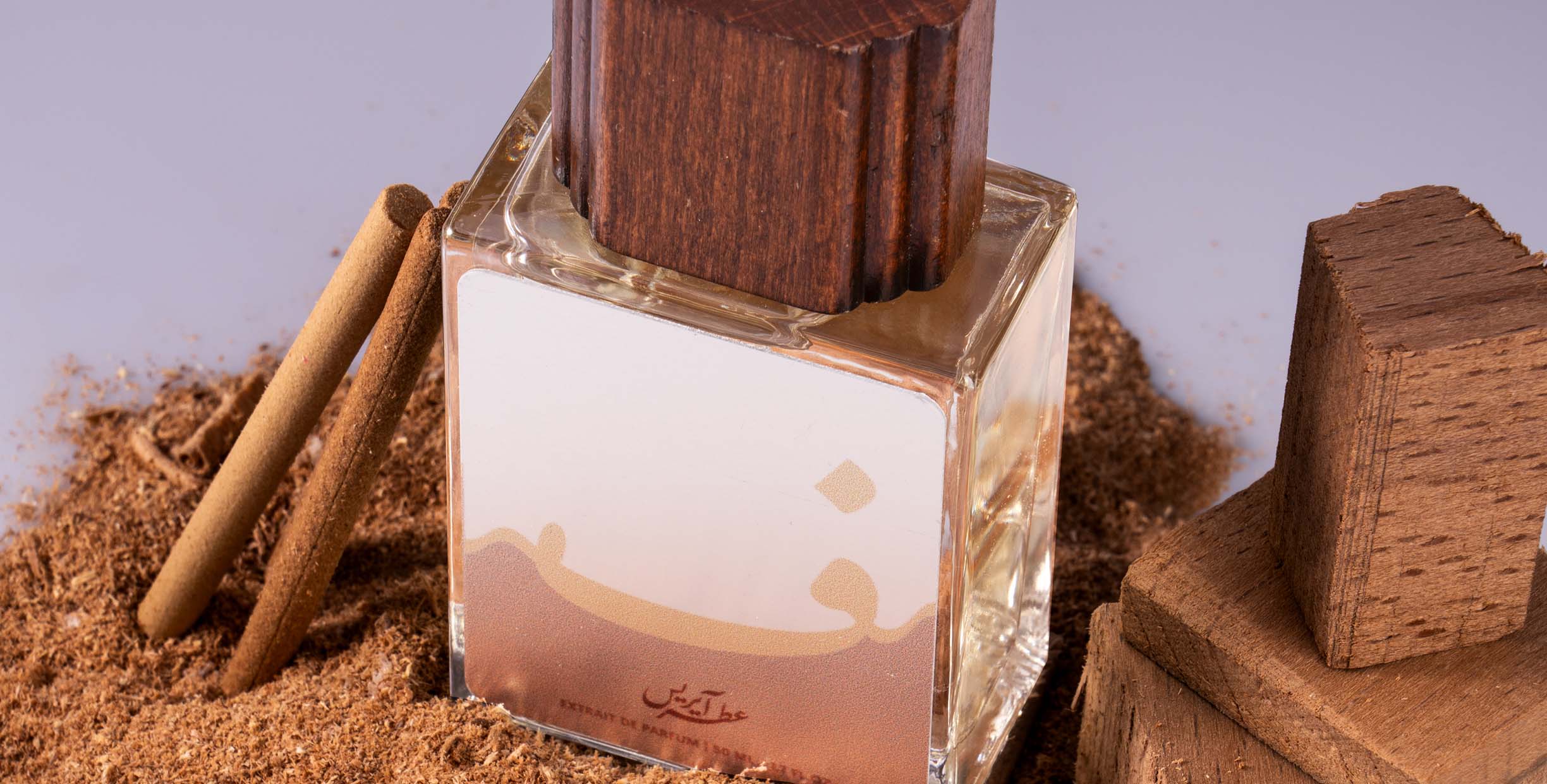 عکاسی تبلیغاتی و صنعتی از عطر و ادکلن